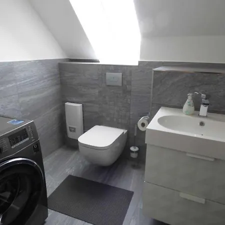 Komfortables Ferienhaus Hafen Apartamento